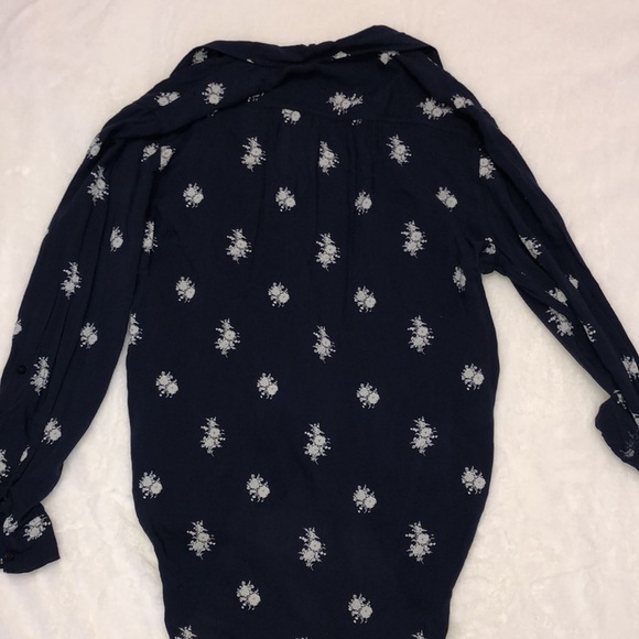 Joe Fresh SZ Large Shirt Tie Front Roll Sleeve Navy Blue/Floral Very SOFT - Picture 5 of 5